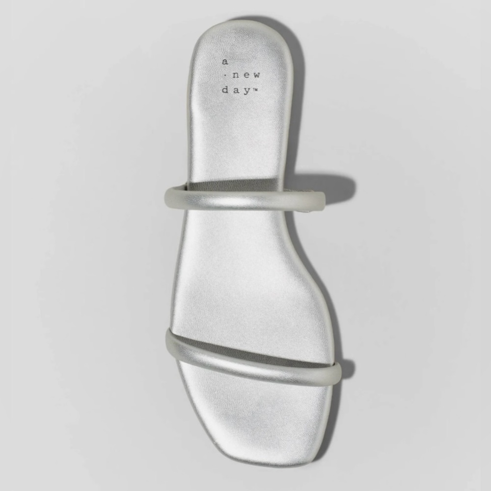 NWT - Winnie Skinny Strap Sandals - 8.5W (Wide Width). - Picture 6 of 12